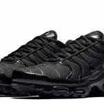 Nike Air Max Plus Triple Black